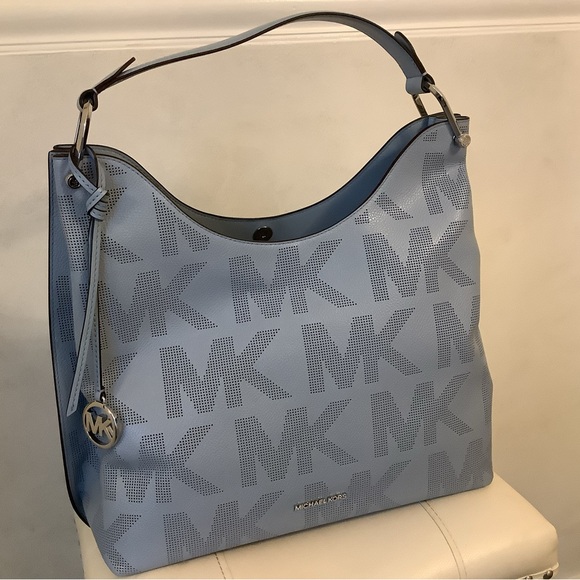 Michael Kors Blue Shoulder Bag - Picture 1 of 4